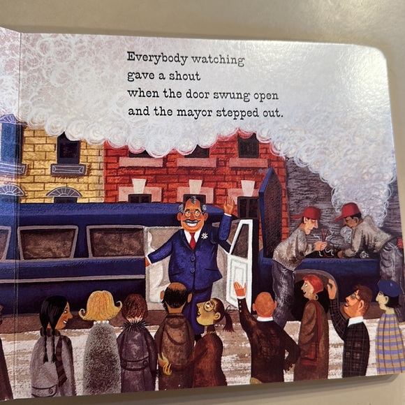 Little Blue Truck Leads the Way Book. Fantastic Condition - Picture 13 of 16